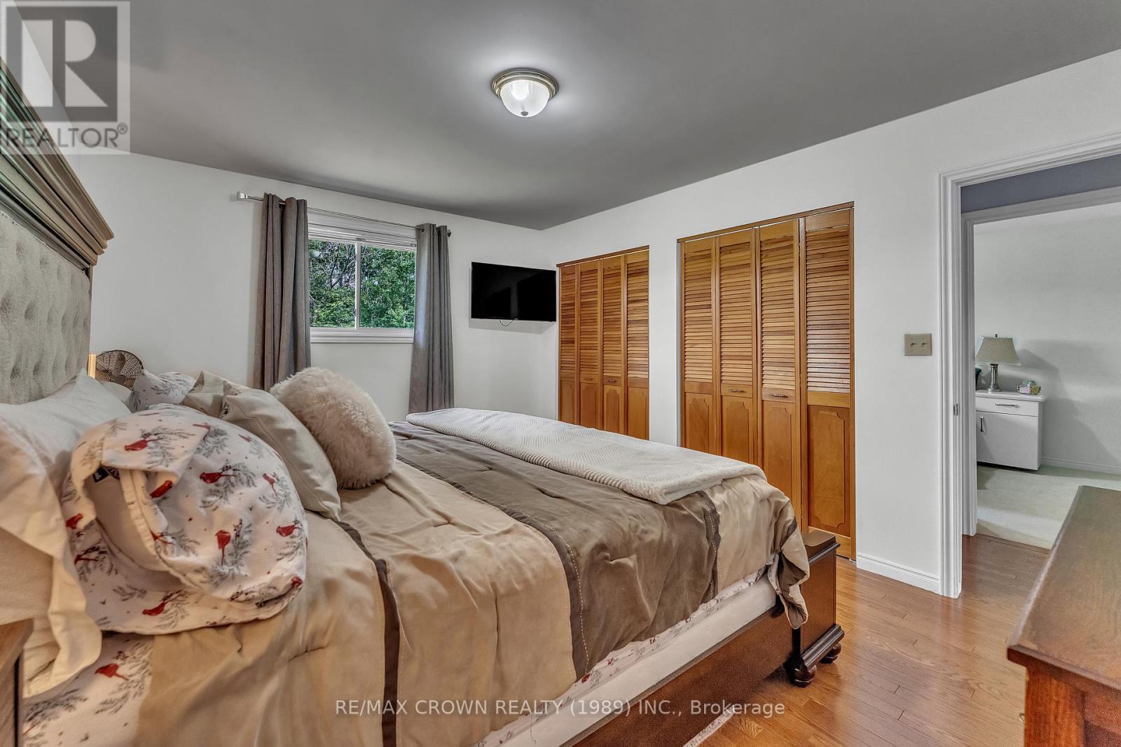 789 LAURENTIAN AVENUE - 15