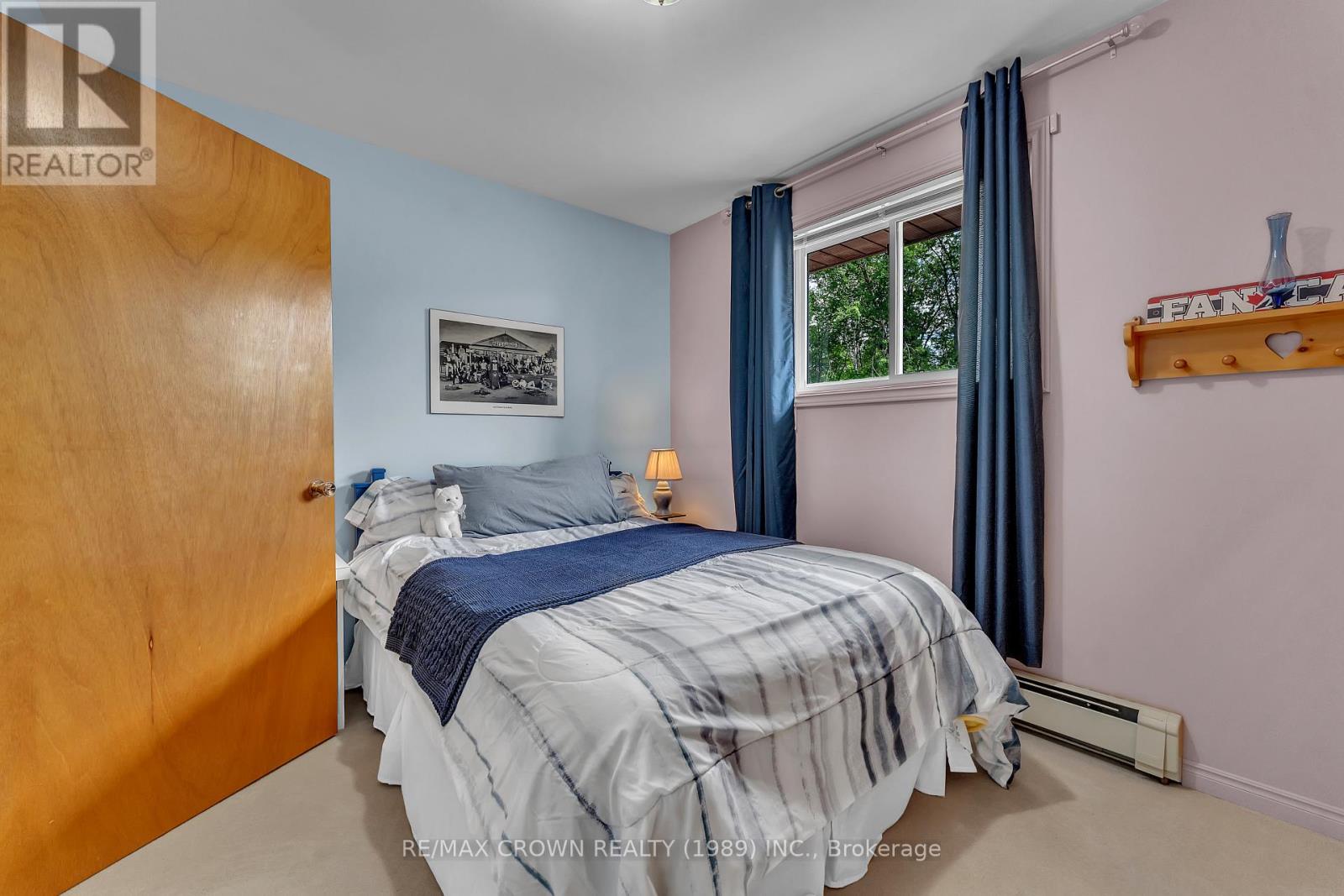 789 LAURENTIAN AVENUE - 19
