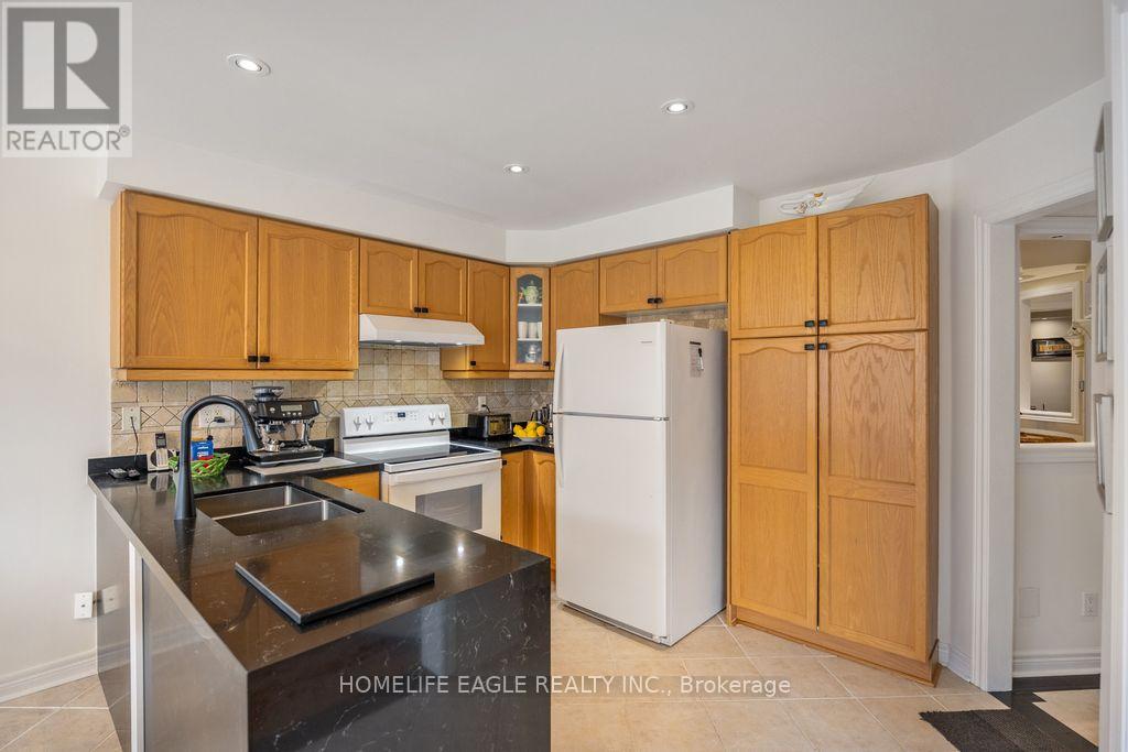 7 HEADWATER ROAD - 4