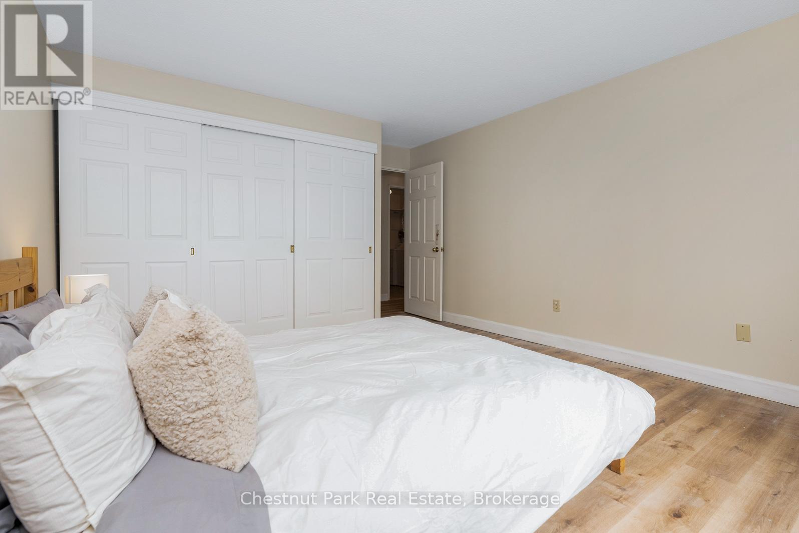 #102 172 EIGHTH STREET - 13