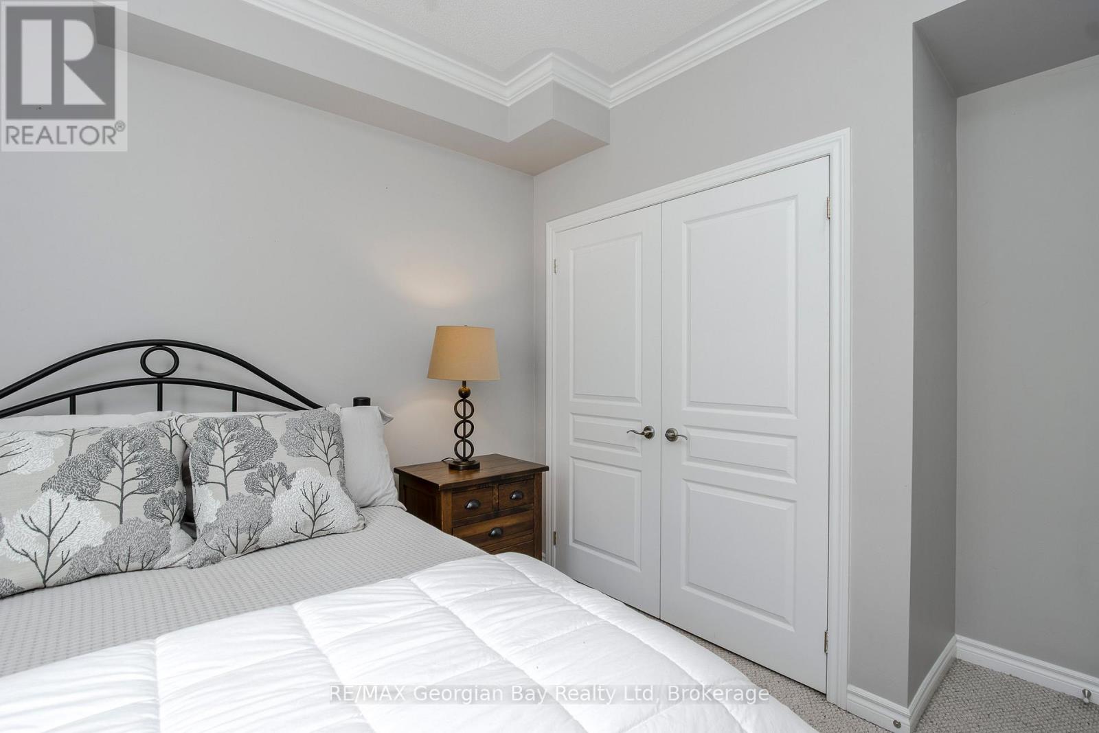 422 ABERDEEN BOULEVARD - 28