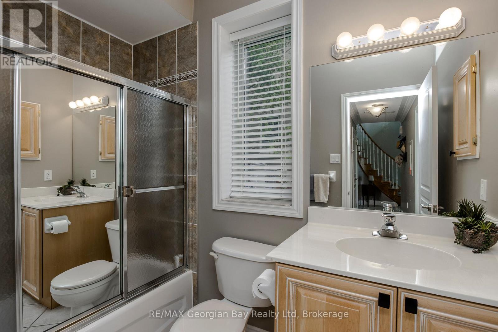 422 ABERDEEN BOULEVARD - 30