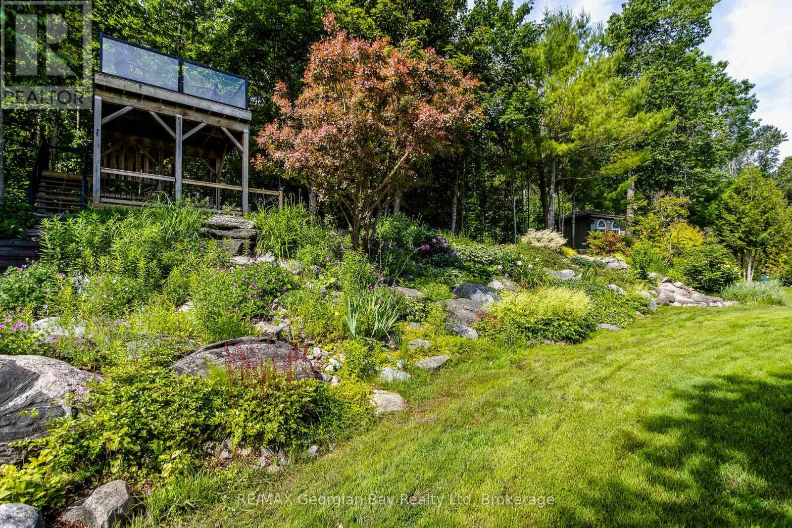 422 ABERDEEN BOULEVARD - 35