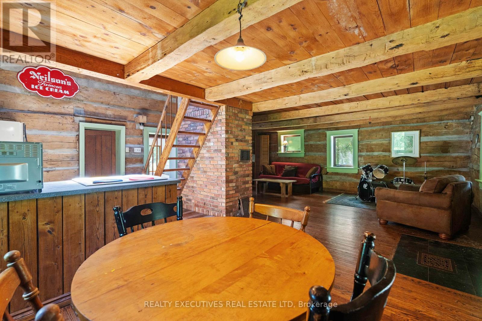 10550 HULBERT ROAD - 22