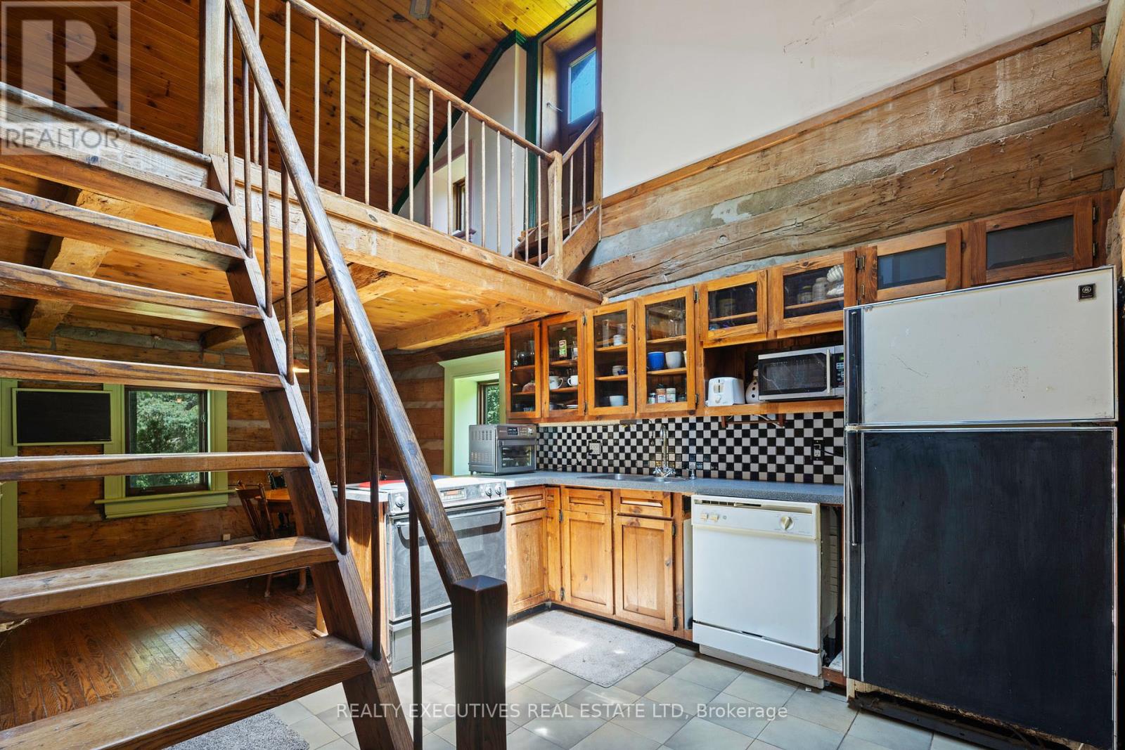 10550 HULBERT ROAD - 26