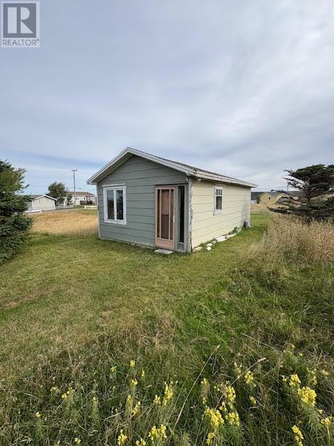 9 Buttons Hill - 10