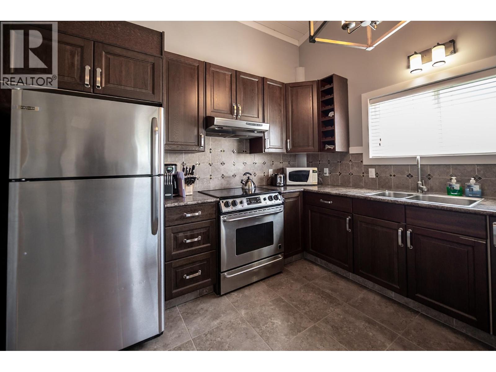 8898 Grainger Road - 7