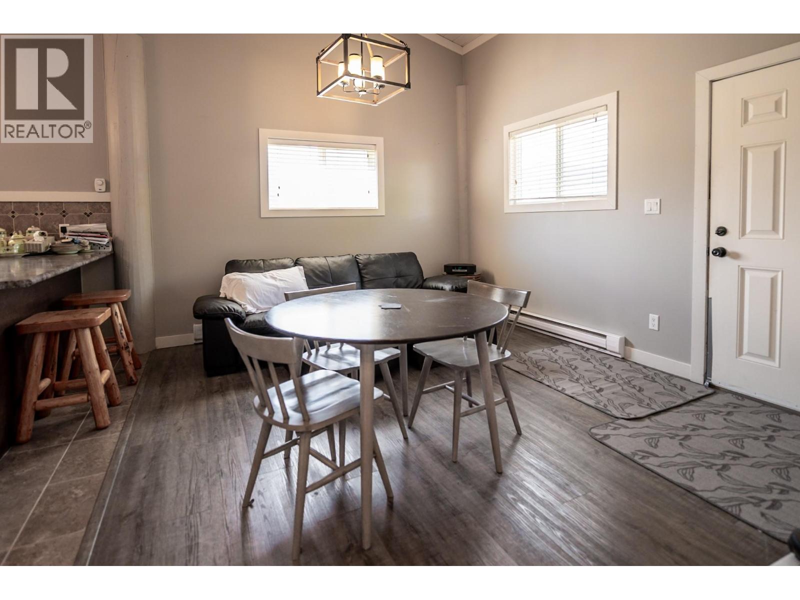8898 Grainger Road - 6