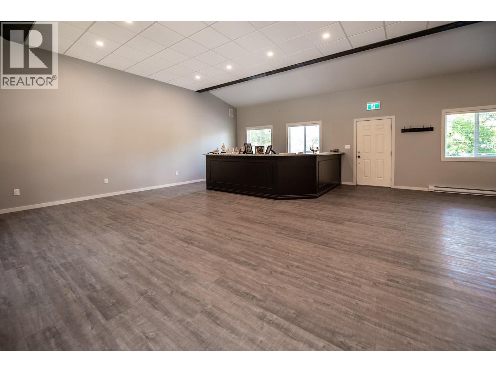 8898 Grainger Road - 35