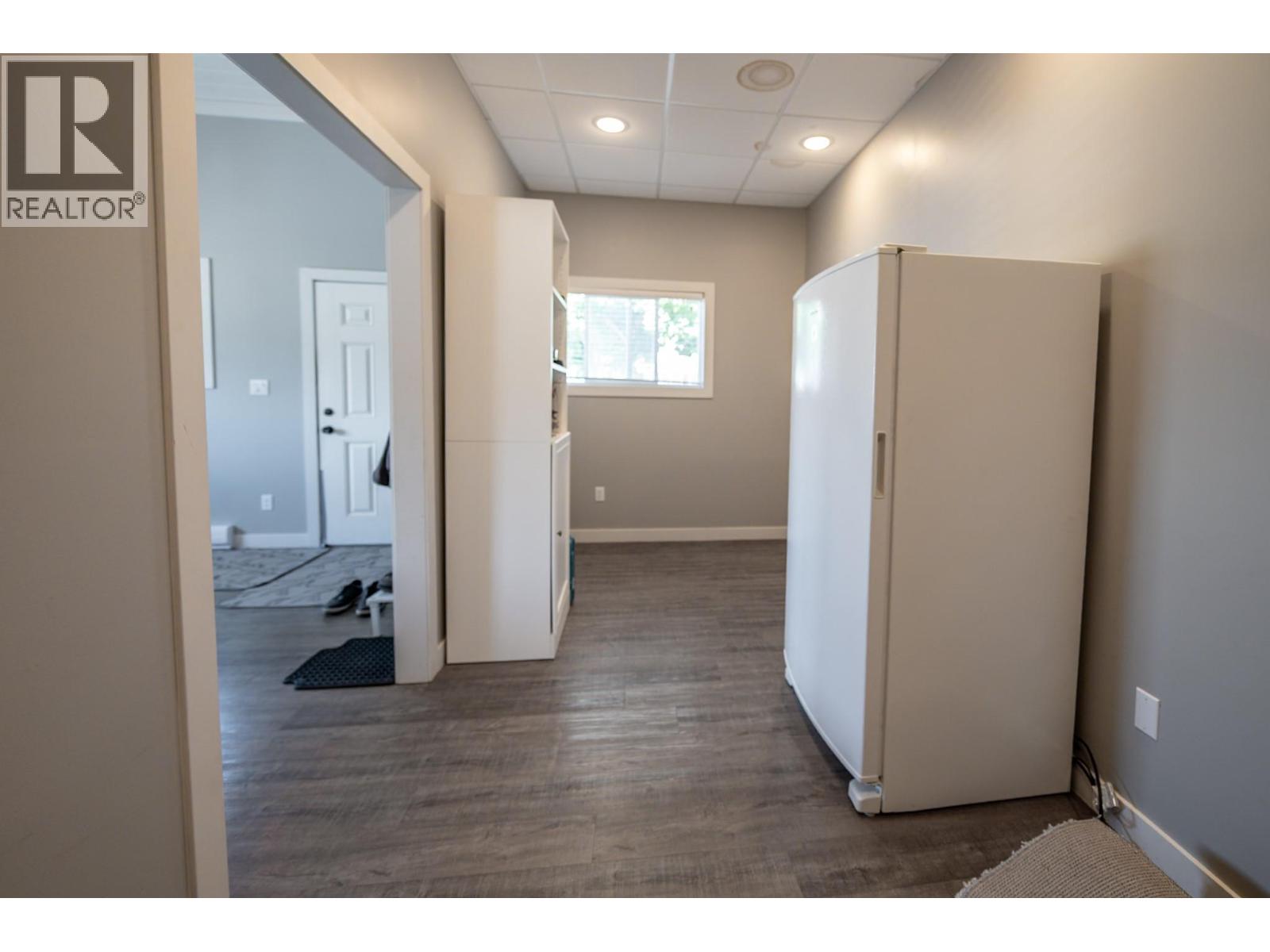 8898 Grainger Road - 13