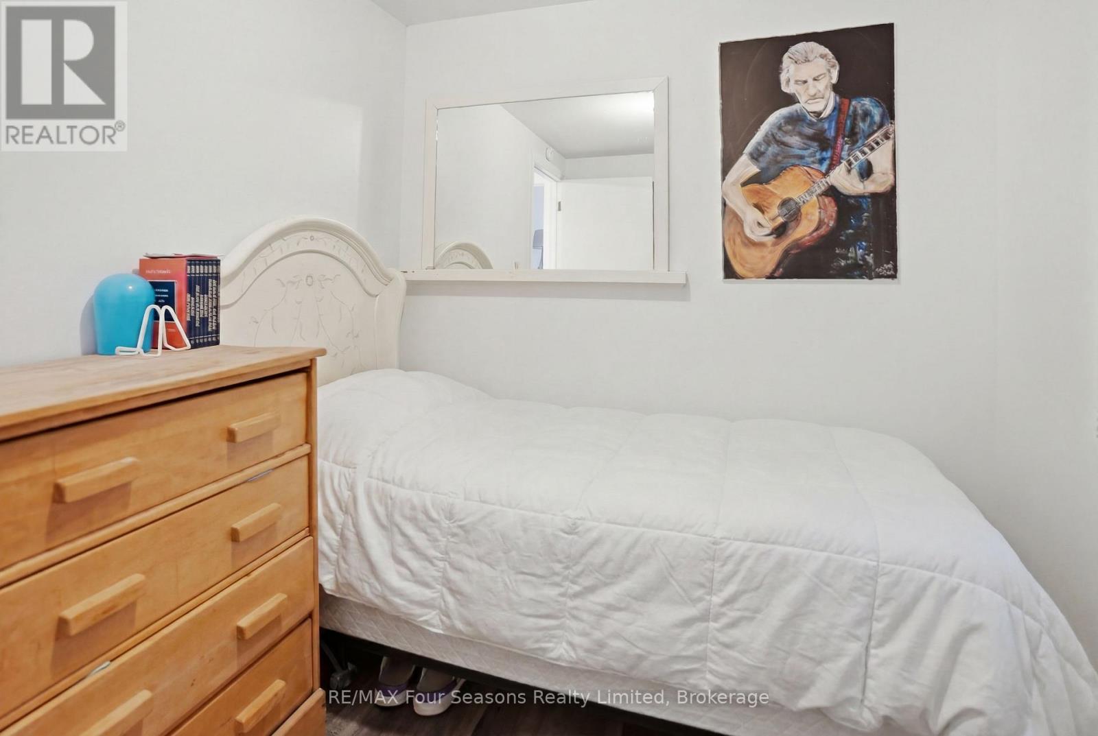 220 HIDDEN LAKE ROAD - 18