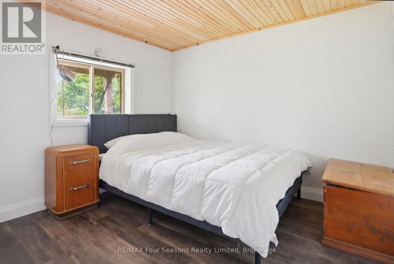 220 HIDDEN LAKE ROAD - 26