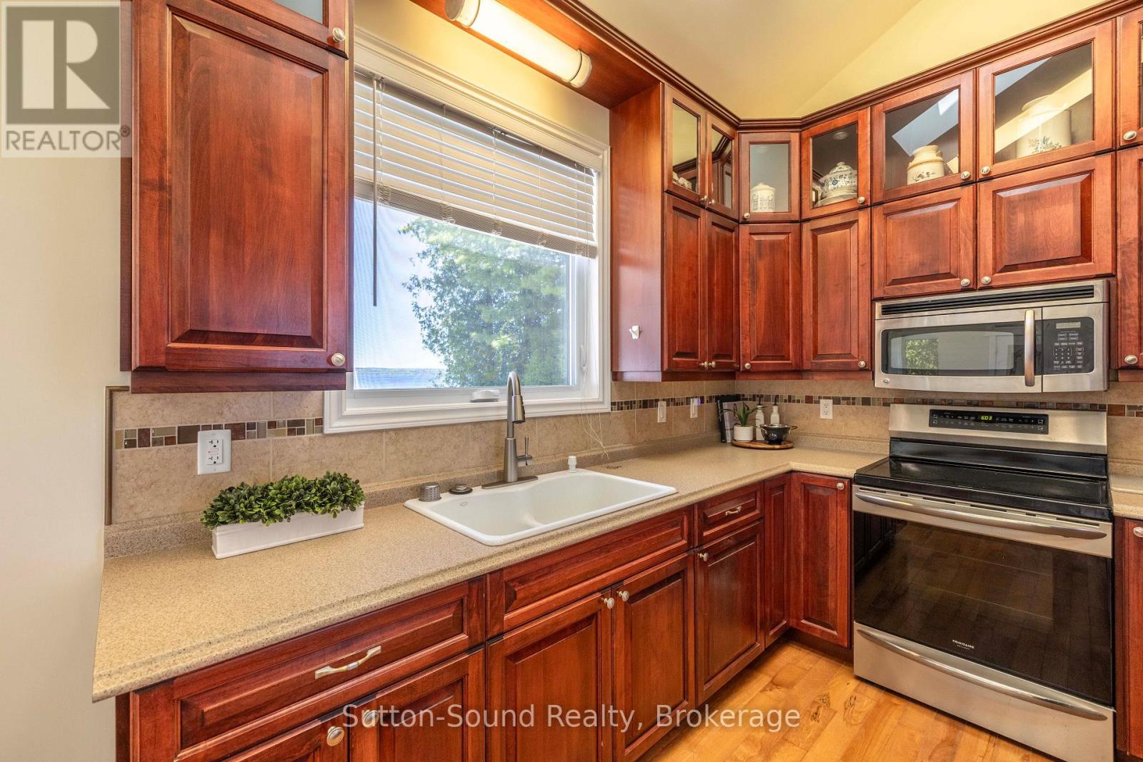 339605 PRESQU'ILE ROAD - 19