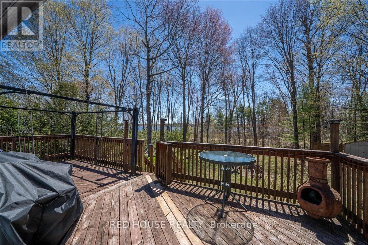 32 MCLEISH DRIVE - 31