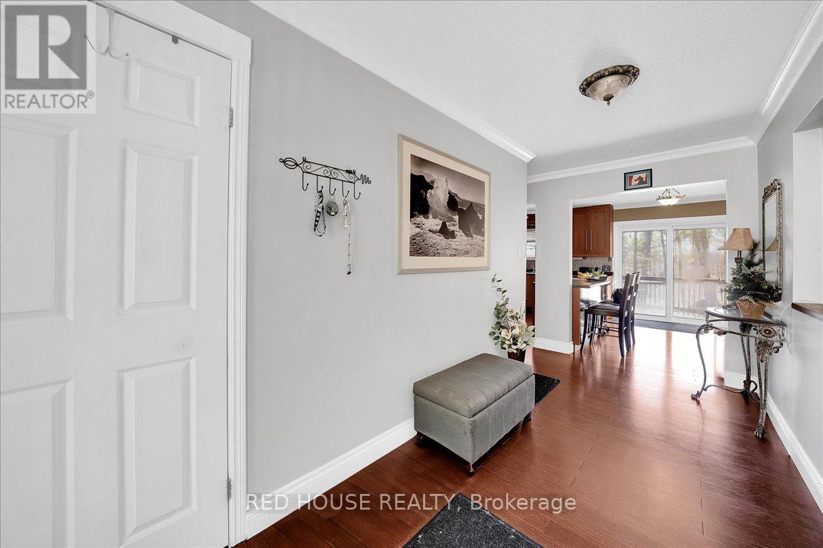 32 MCLEISH DRIVE - 4