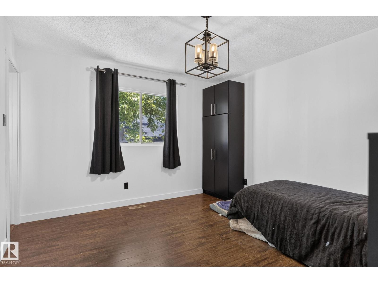 8517 95 B AV — photo 22