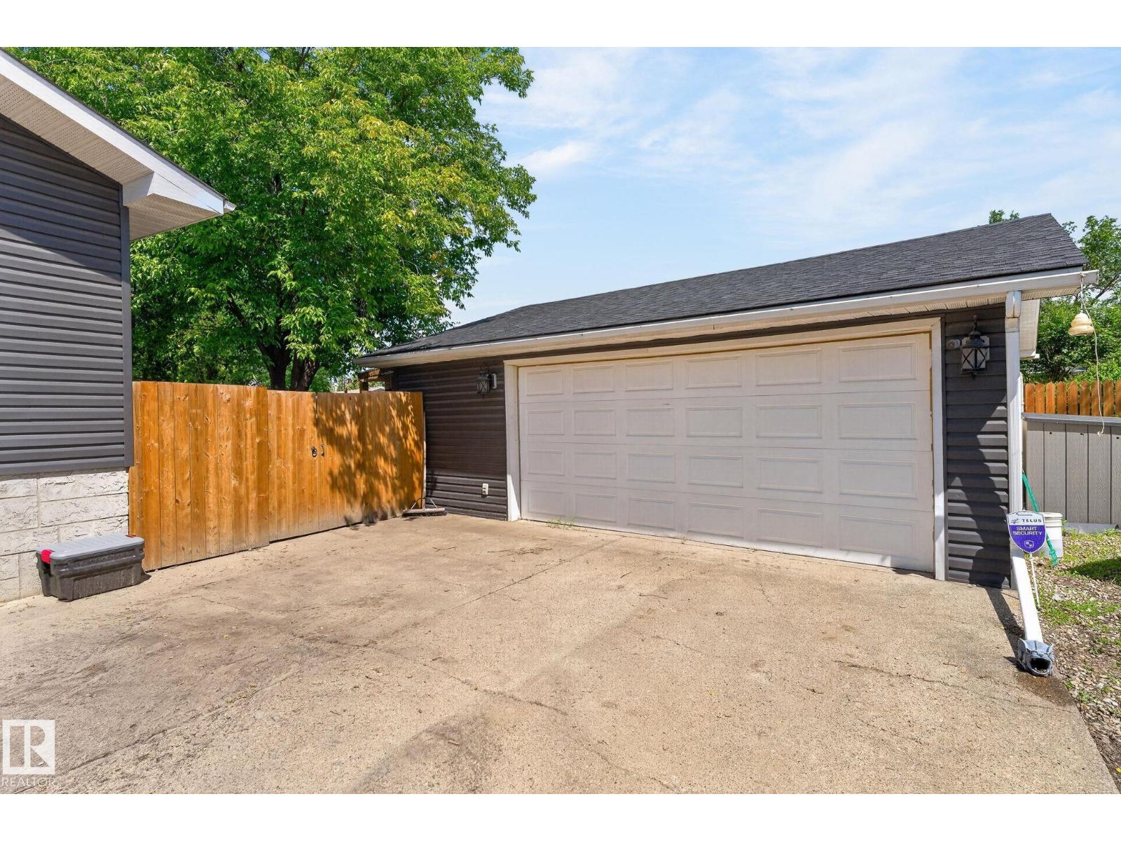 8517 95 B AV — photo 45