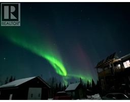 Bedroom - 96750 Alaska Highway, Whitehorse North, YT Y0B1L0 Photo 8