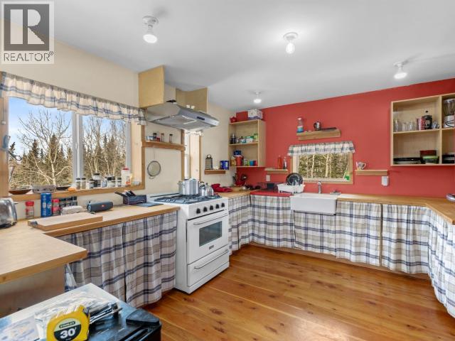 96750 ALASKA HIGHWAY - Image 35