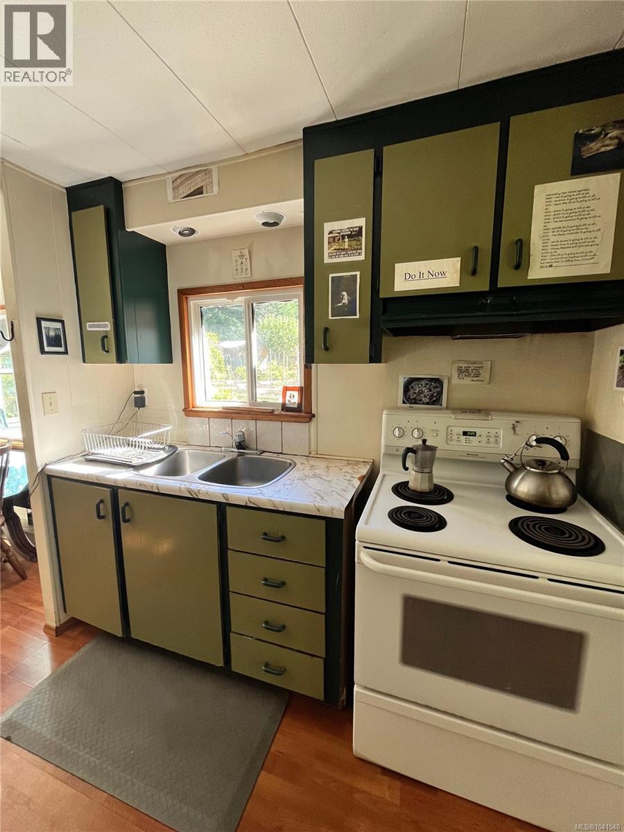 323 Sawmill Rd - 12
