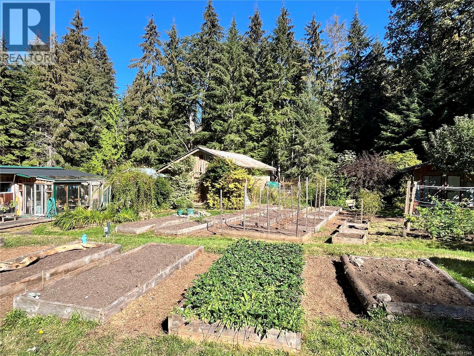 323 Sawmill Rd - 21