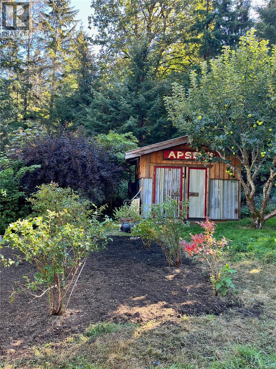 323 Sawmill Rd - 27