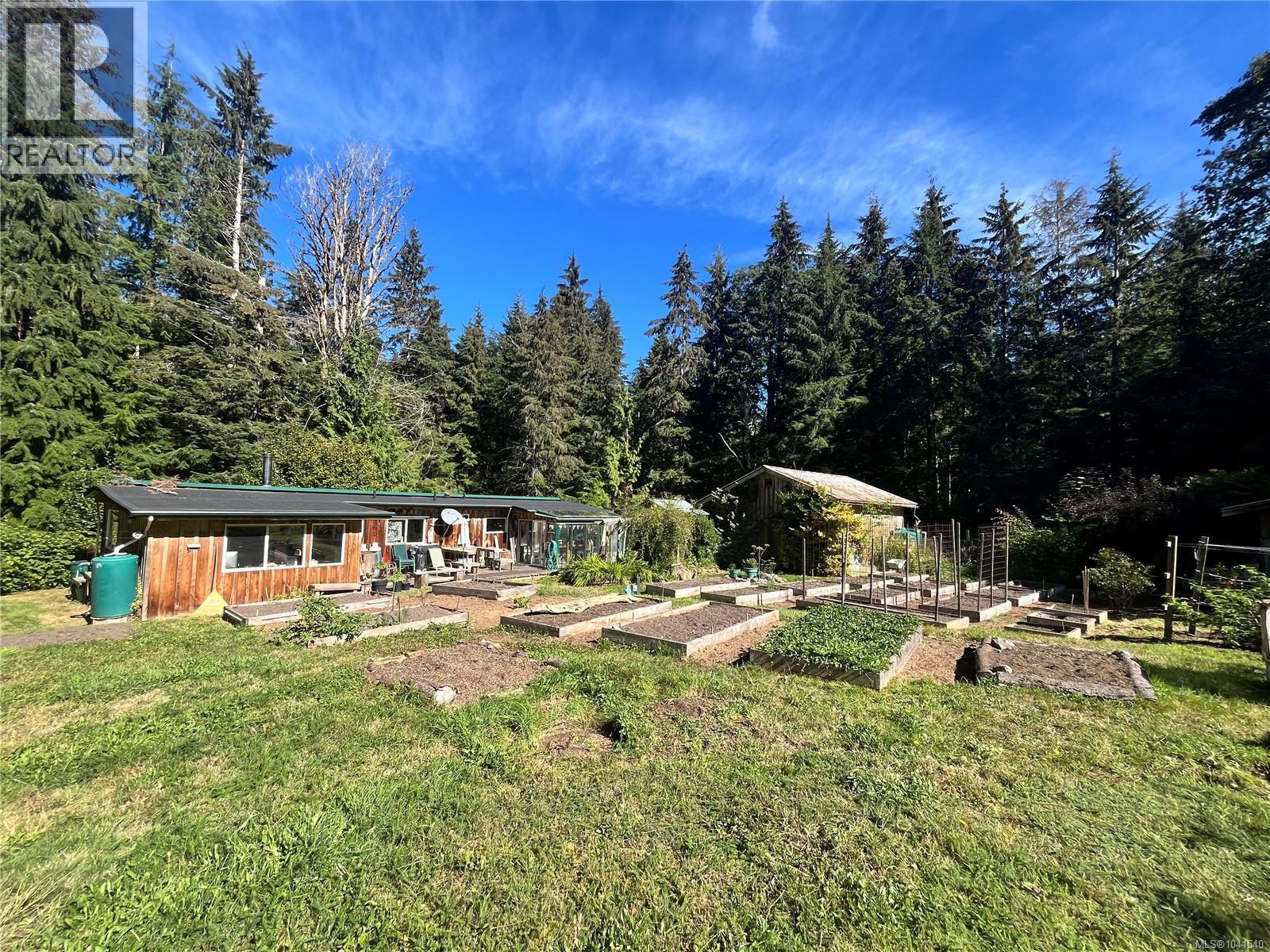 323 Sawmill Rd - 33