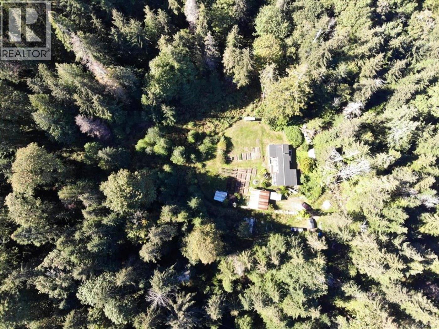 323 Sawmill Rd - 34
