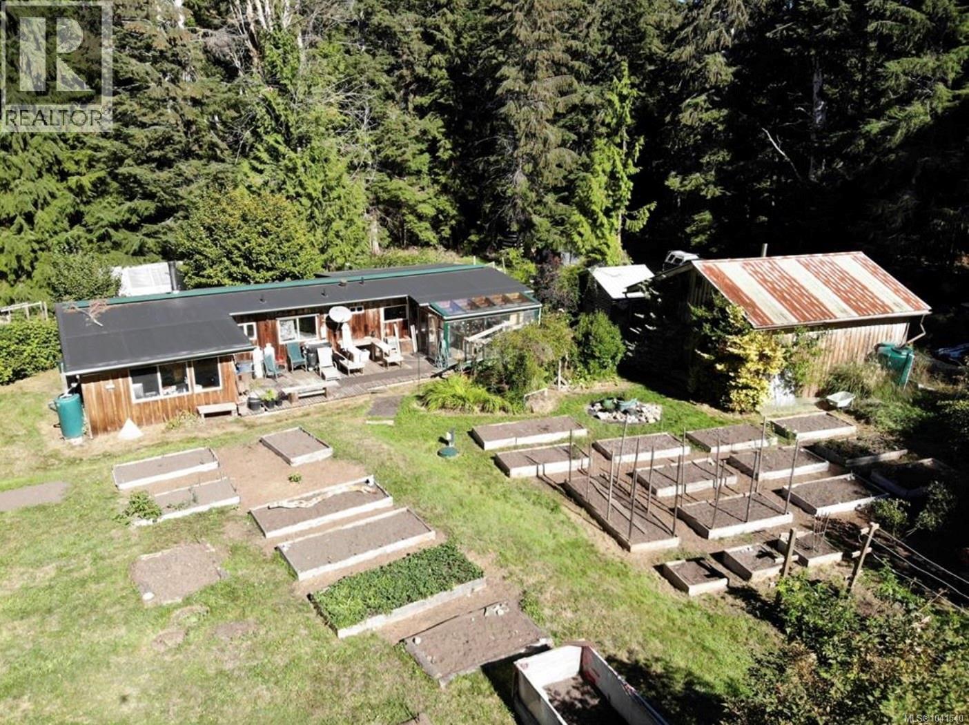 323 Sawmill Rd - 36