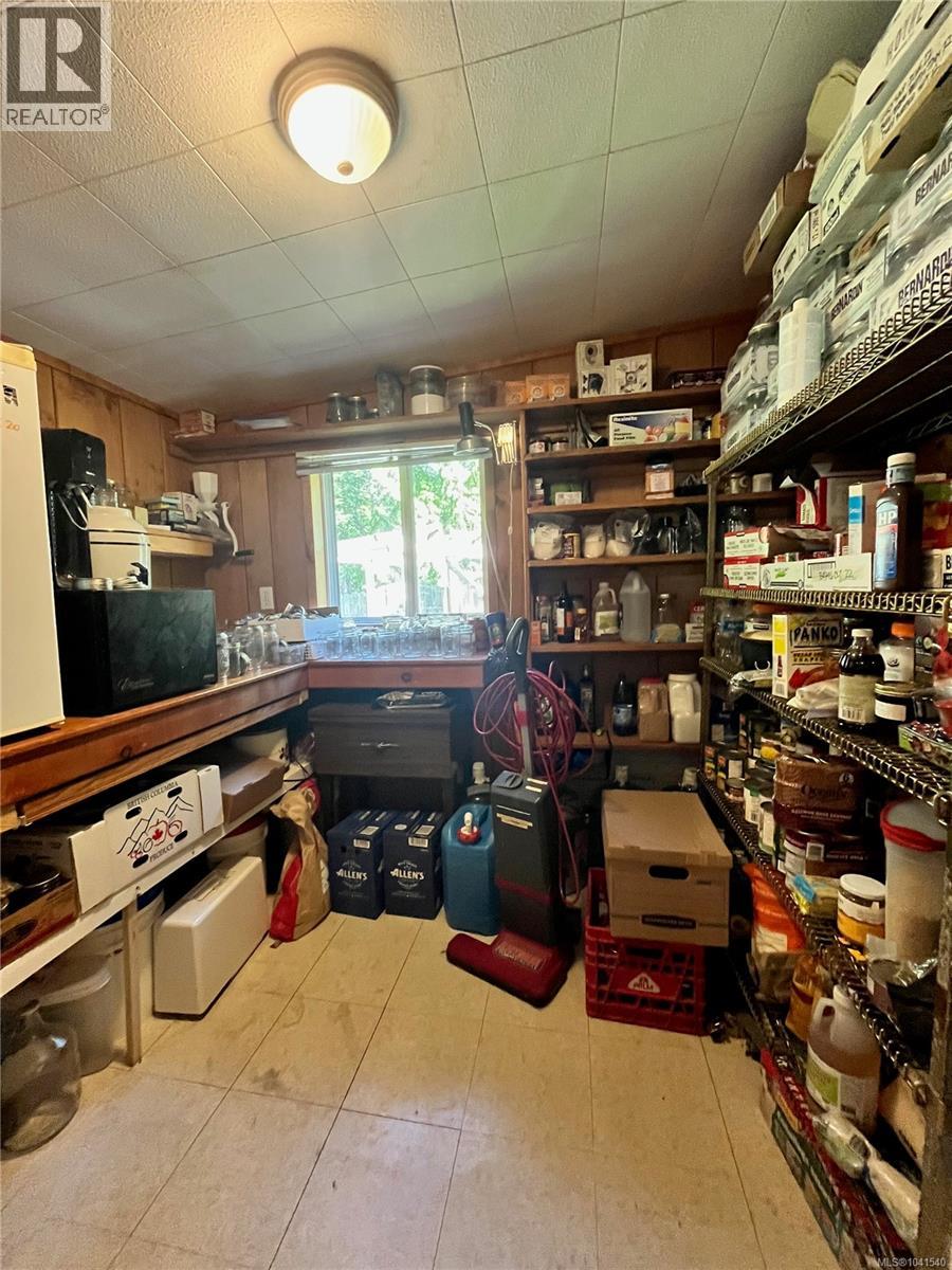323 Sawmill Rd - 5