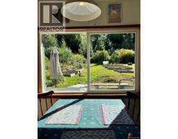 323 Sawmill Rd, Cortes Island, BC V0P1Z0 Photo 10
