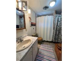 Pantry - 323 Sawmill Rd, Cortes Island, BC V0P1Z0 Photo 7