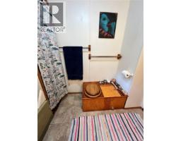 Bedroom - 323 Sawmill Rd, Cortes Island, BC V0P1Z0 Photo 8