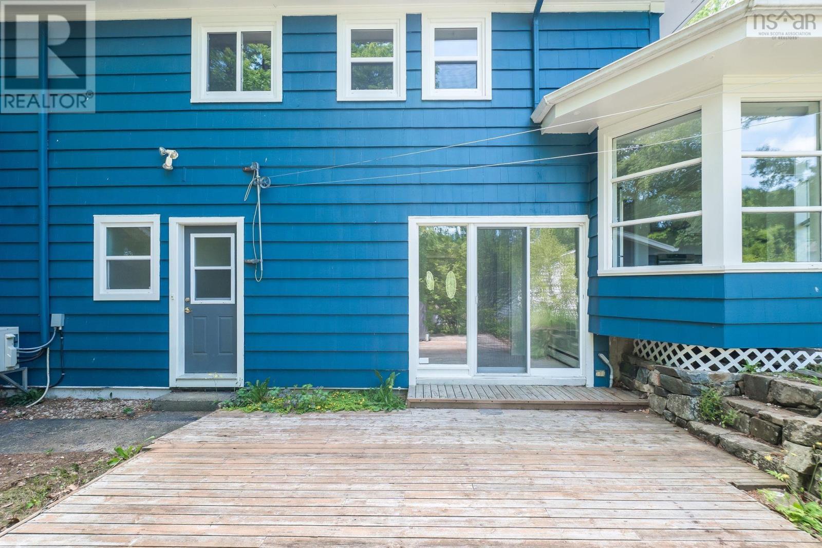 Property 37 of 51 of 36 Acadia Street