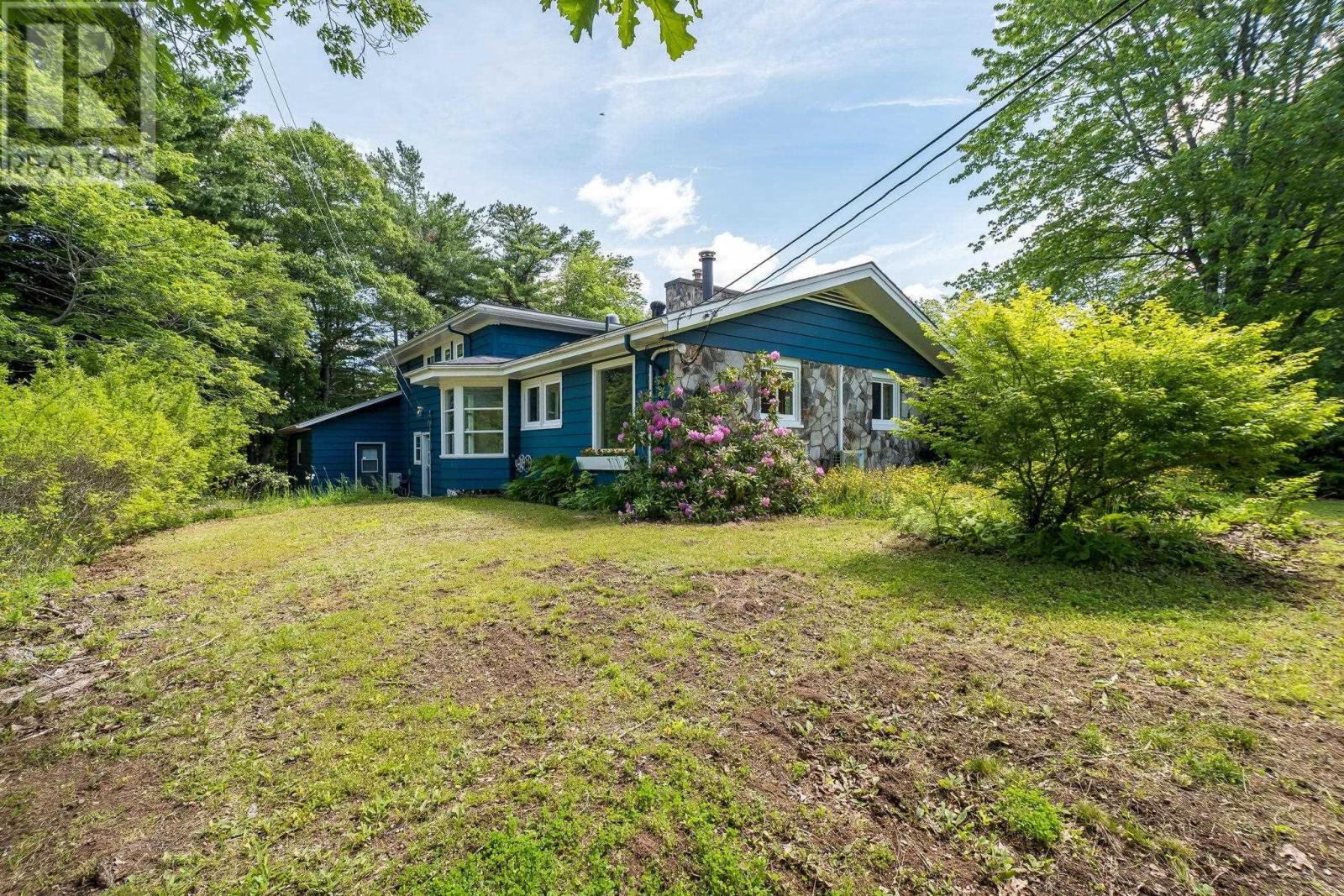 Property 39 of 51 of 36 Acadia Street
