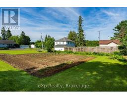 2 Henry Street, Mckellar, ON P0G1C0 Photo 38