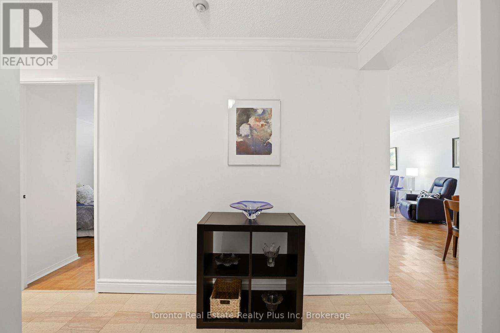 #203 1111 BOUGH BEECHES BOULEVARD - 5