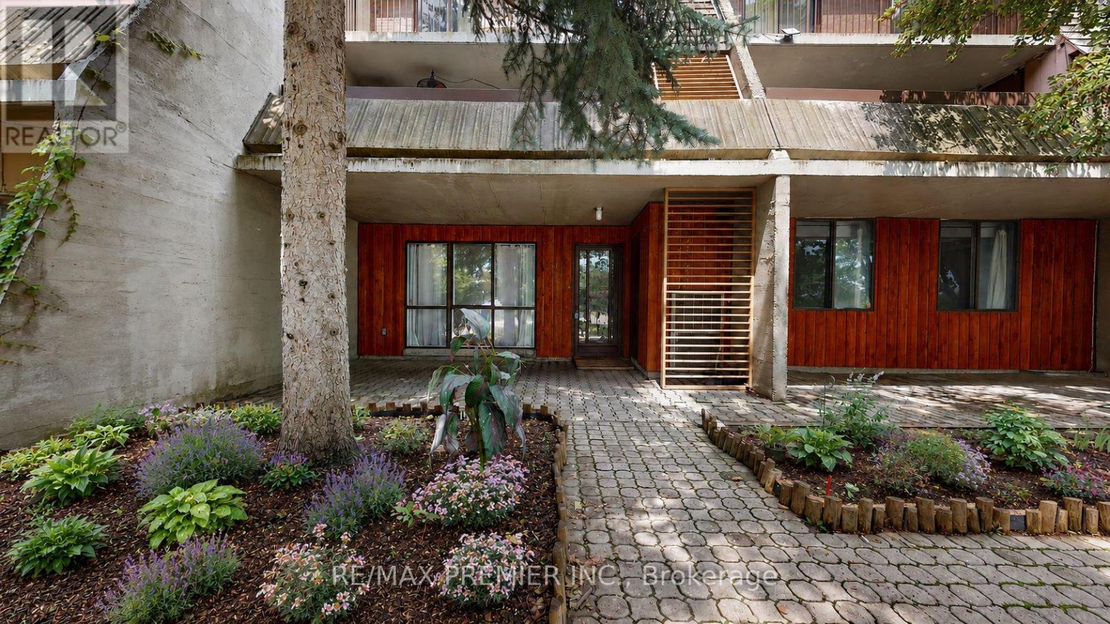 #51 1250 MISSISSAUGA VALLEY BOULEVARD - 2