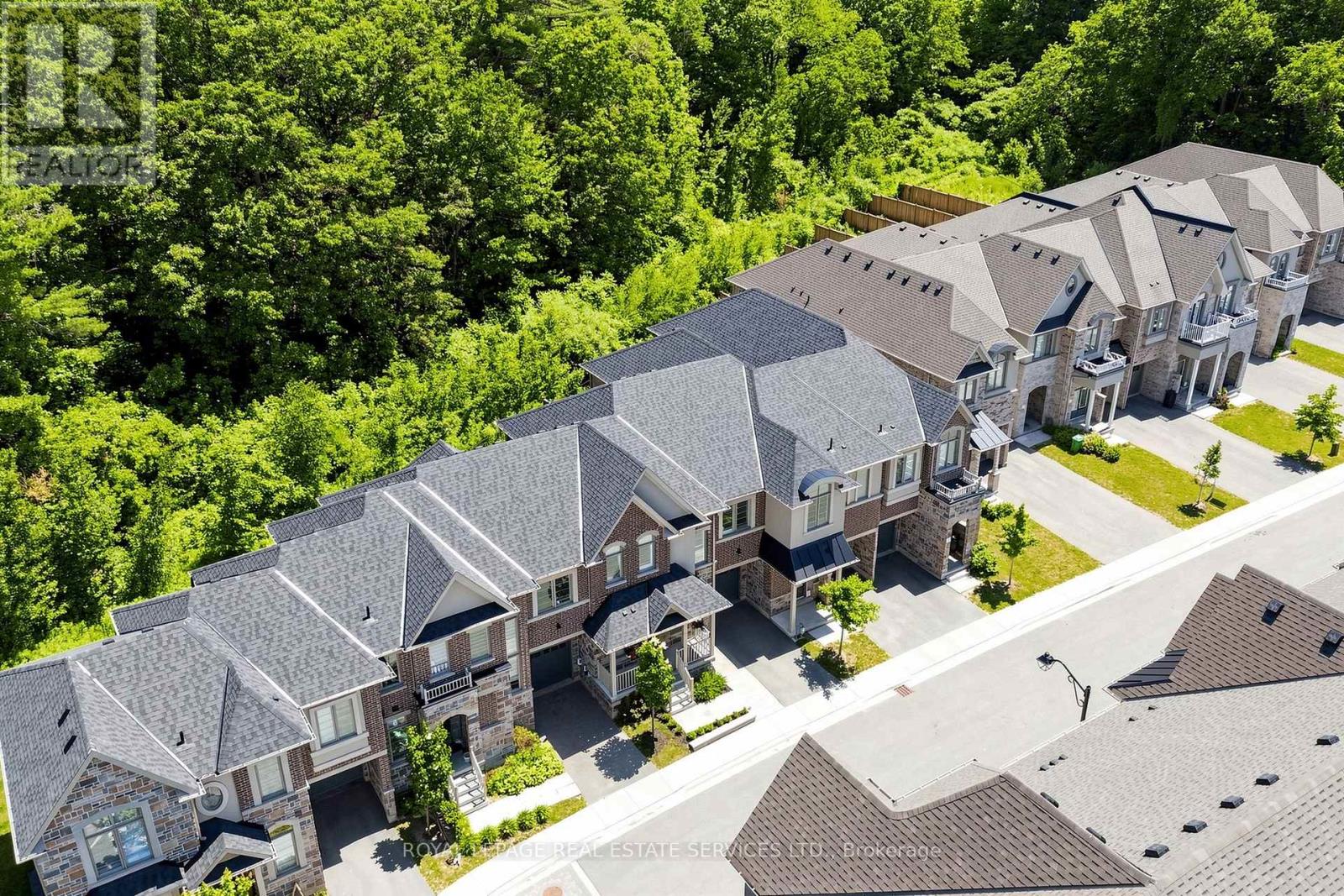 19 SUMMERBEAM WAY - 43