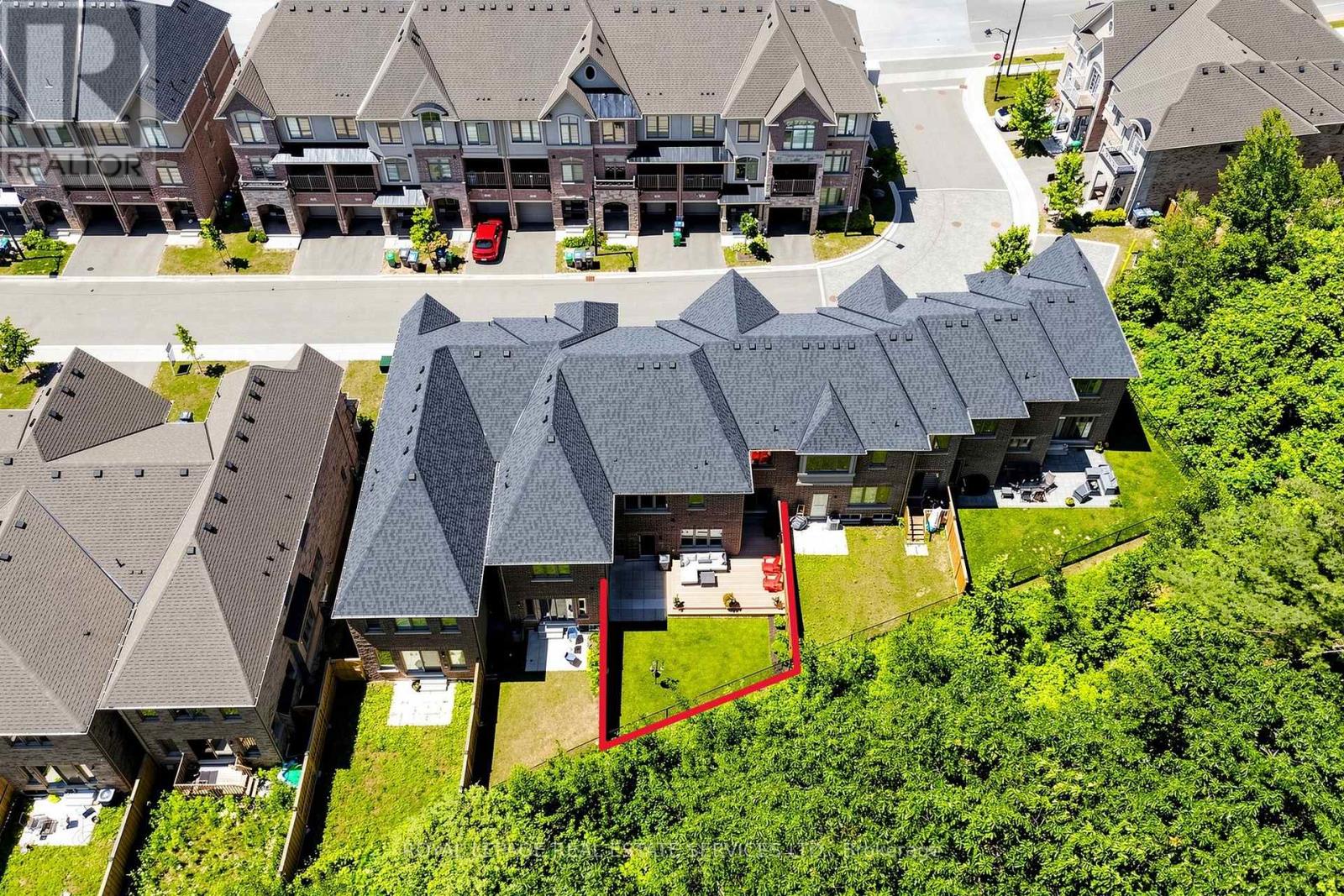 19 SUMMERBEAM WAY - 48