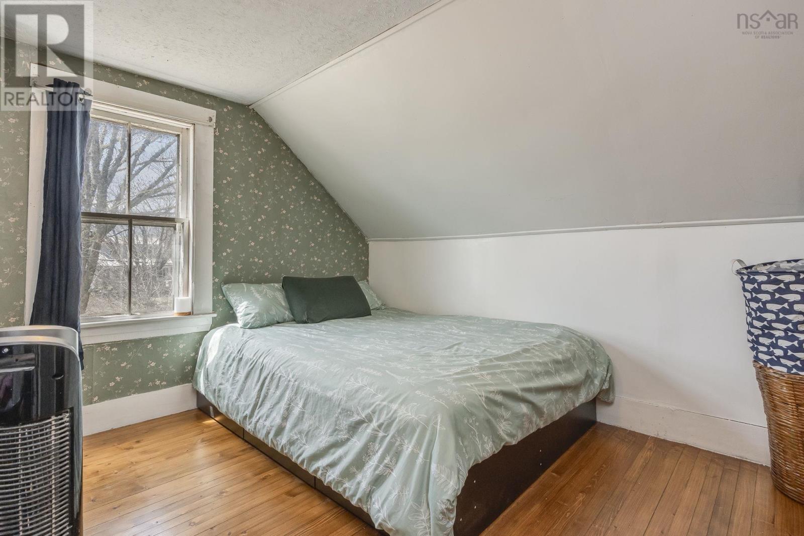 1278 Crisp Road - 21