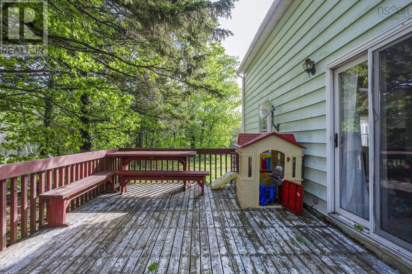 1278 Crisp Road - 28