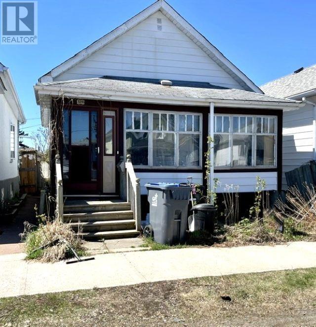 326 Heron Street - 1