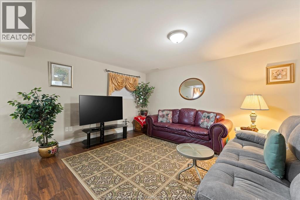 11865 ROCKLAND - 22