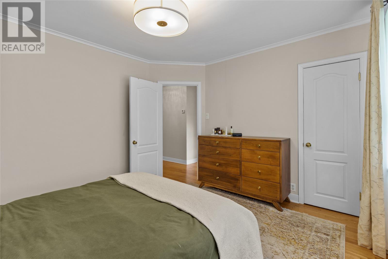 42 Cornwall Heights - 15