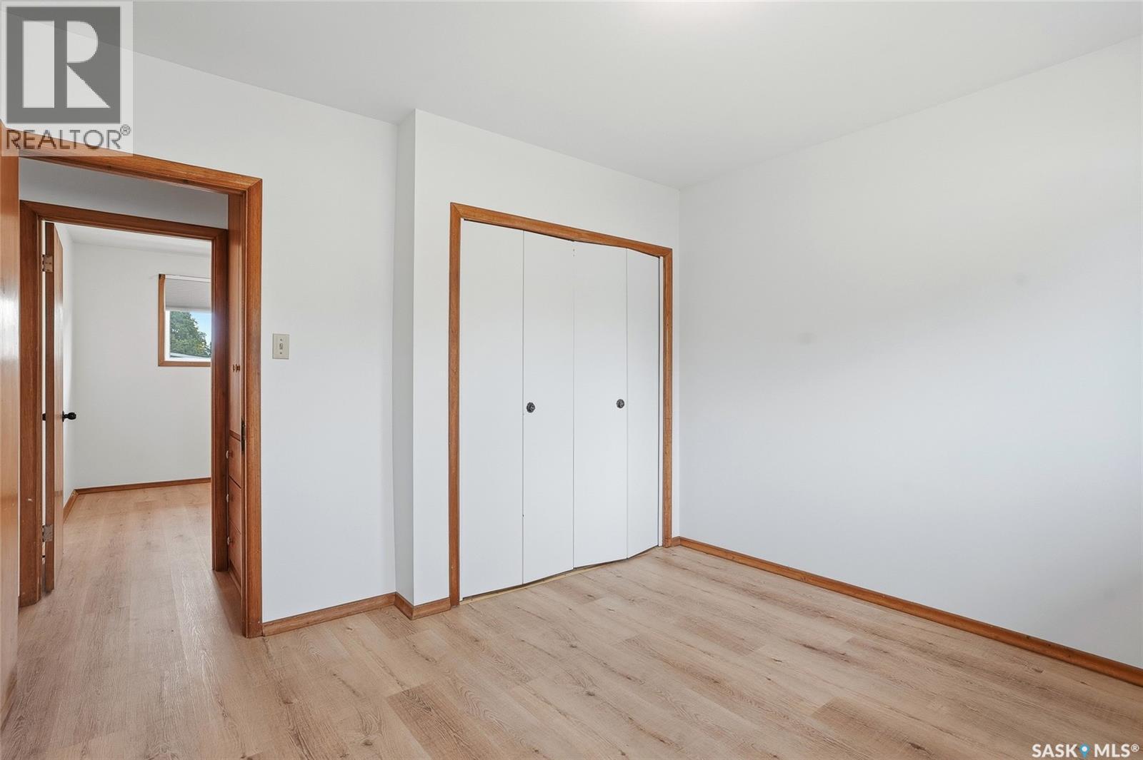 1704 Preston AVENUE S — photo 18