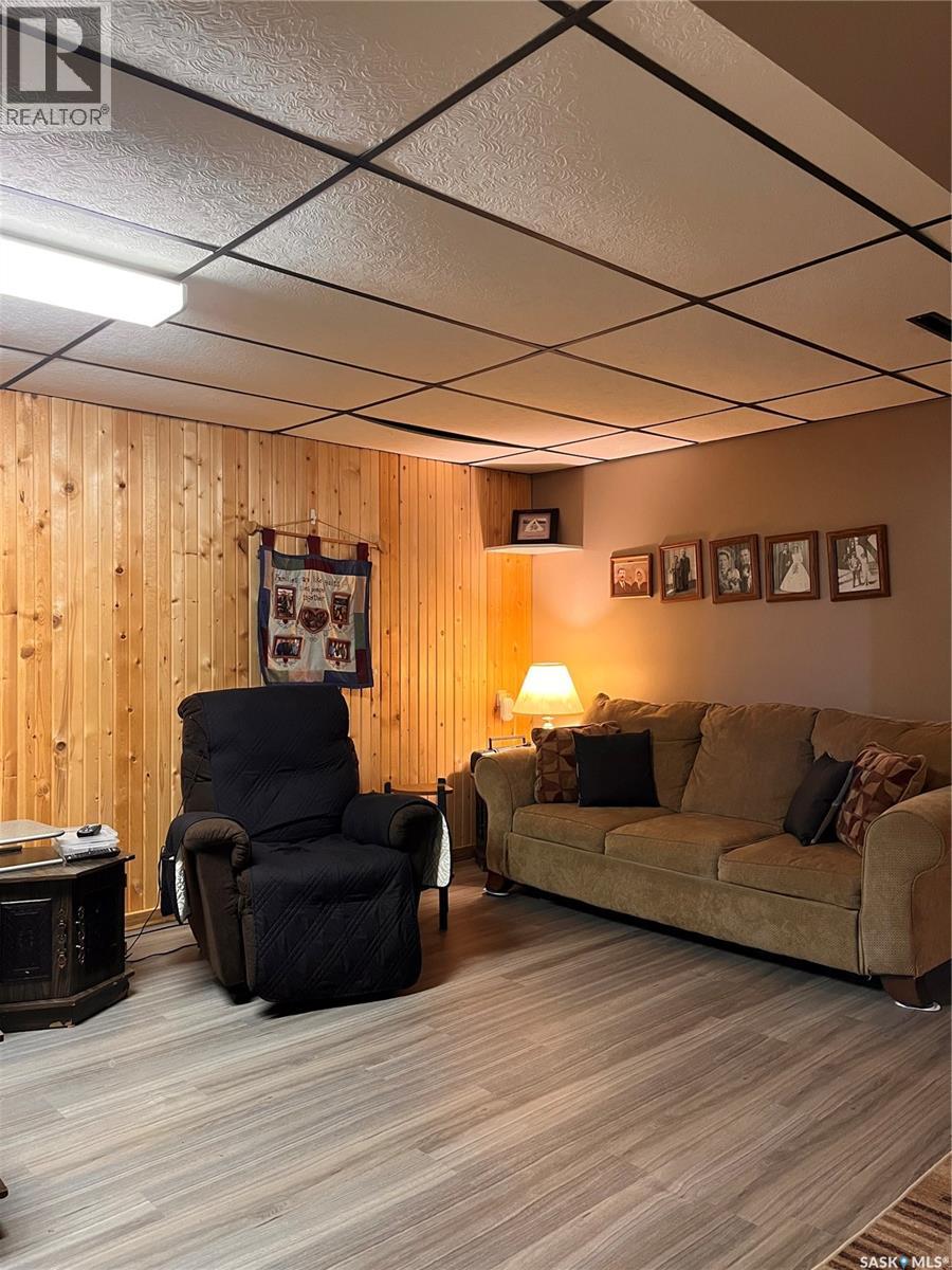 Chorney Acreage - 38