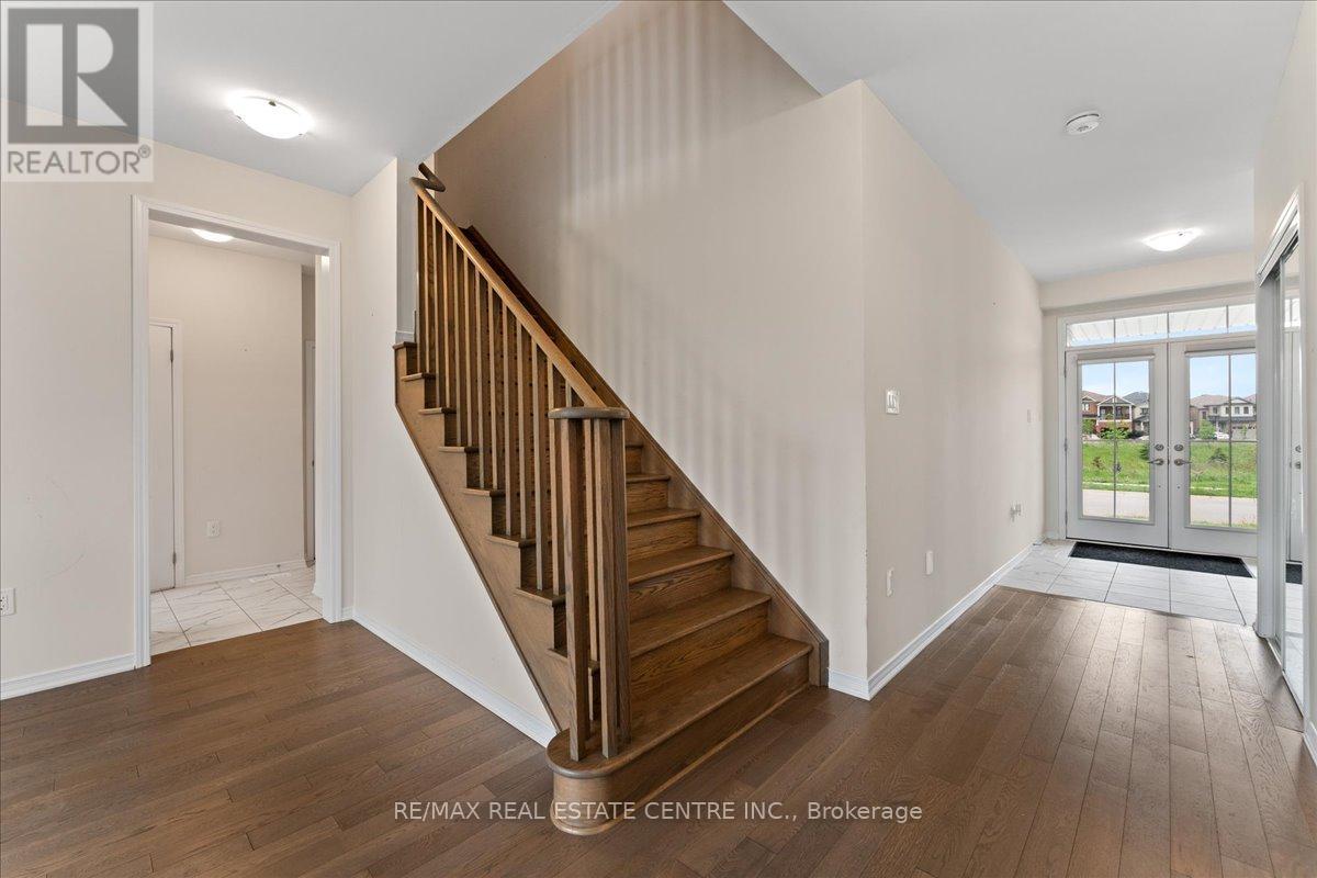 119 CUESTA HEIGHTS - 24