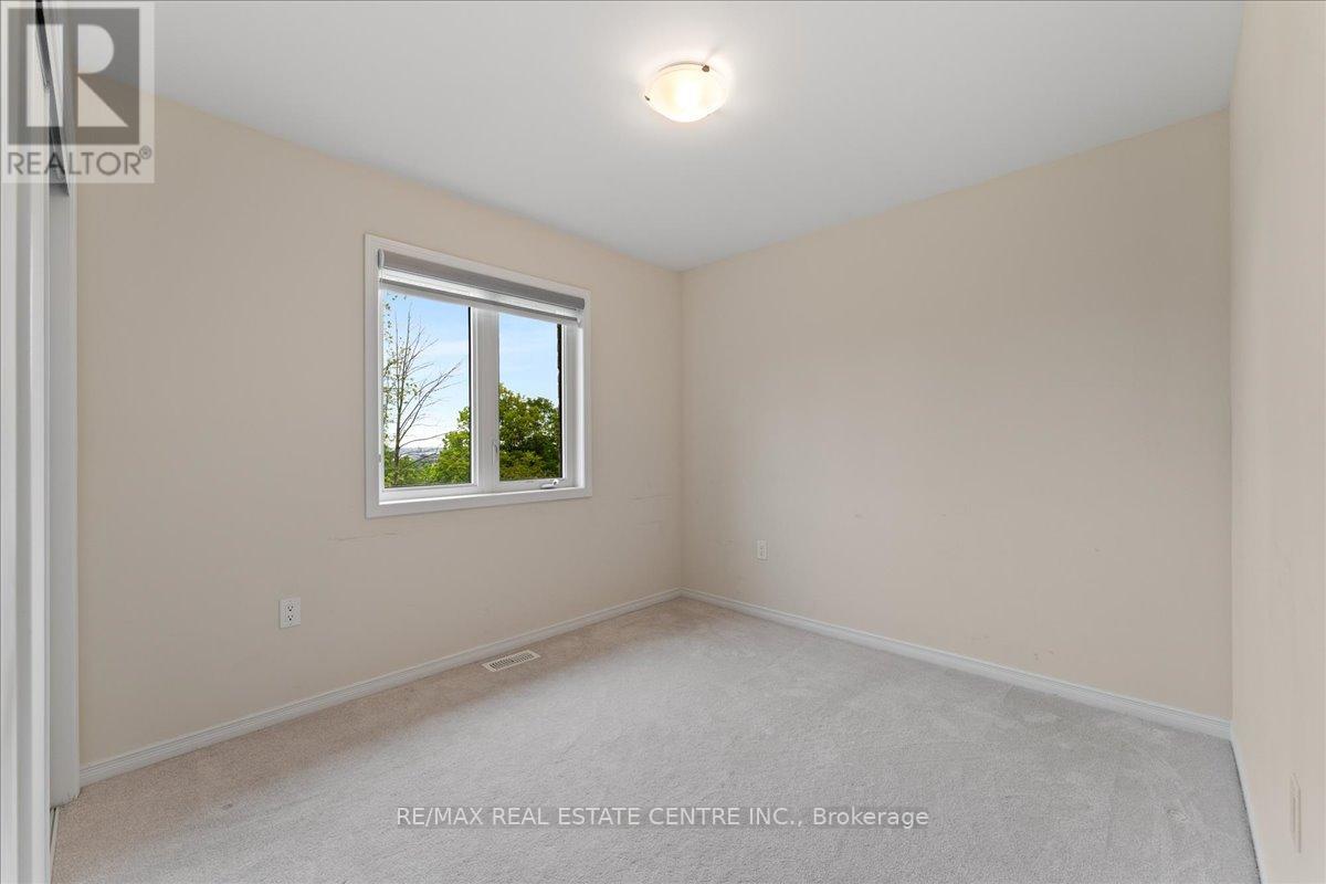 119 CUESTA HEIGHTS - 26