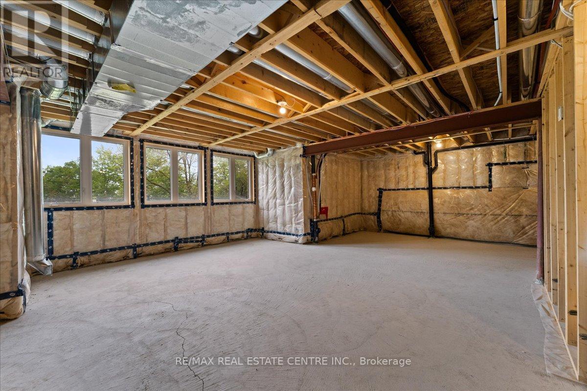 119 CUESTA HEIGHTS - 46